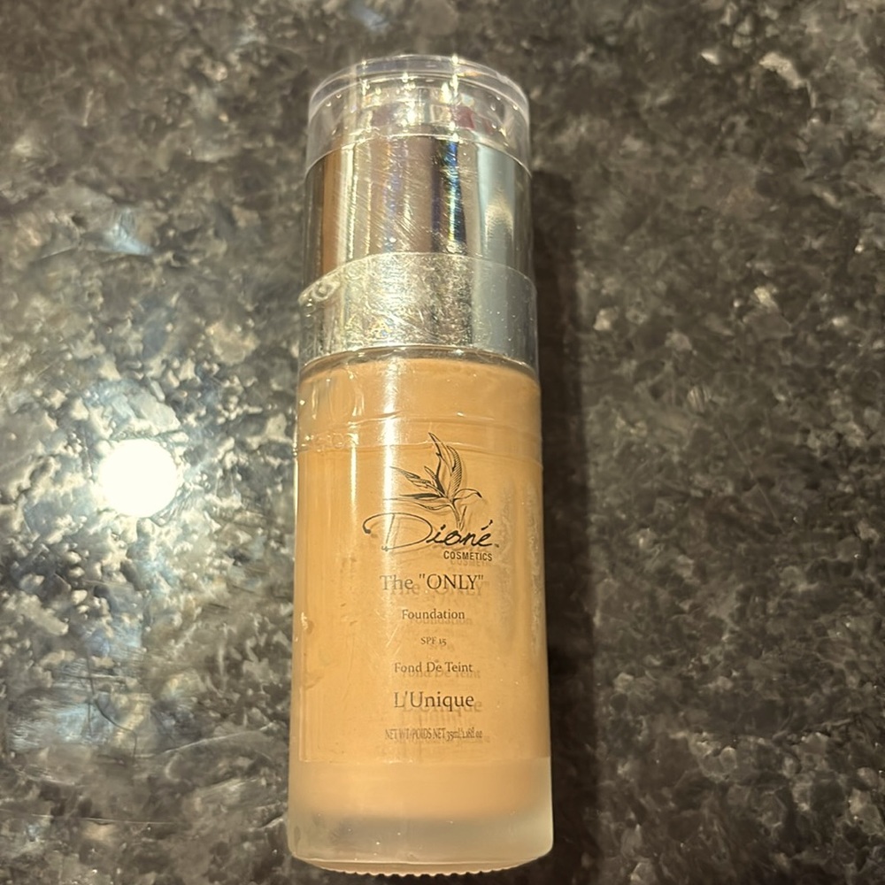 Dion the only foundation #110 Sealed